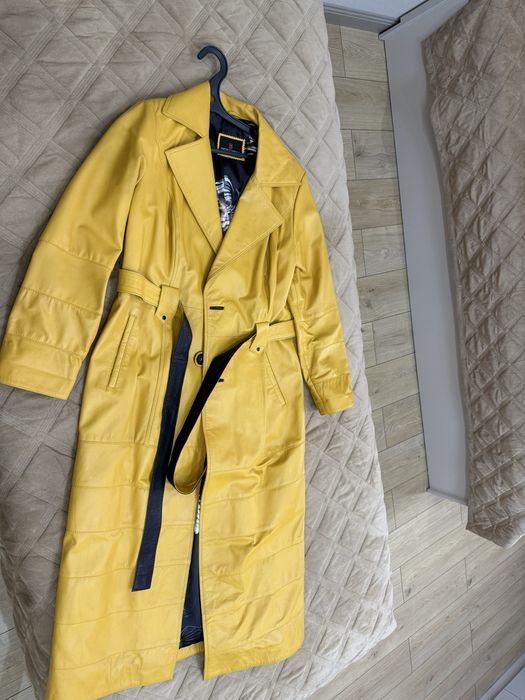 Плащ кожаный тренч