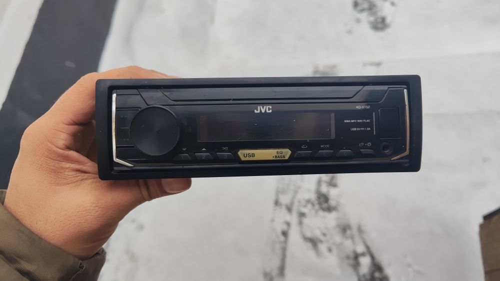Авто магнитола JVC