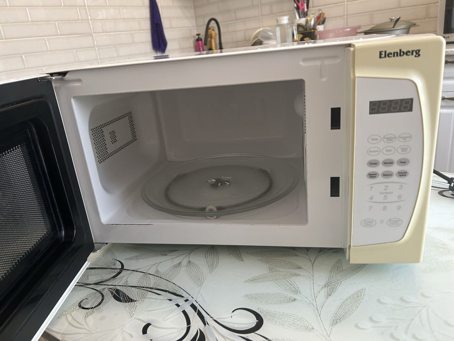 Продам микроволновую печь