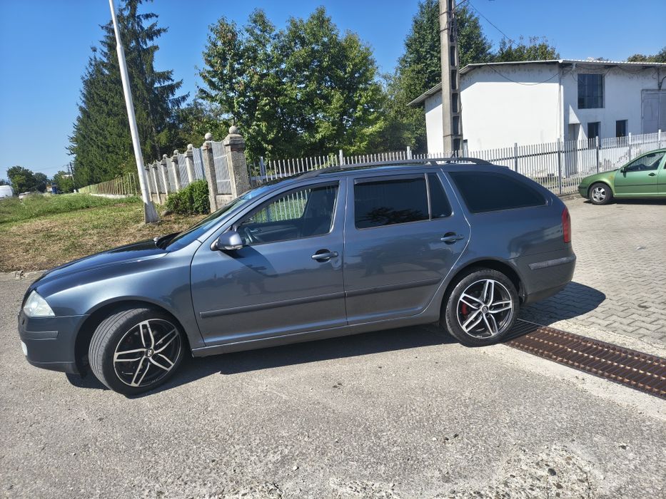 Vând Skoda Octavia 2