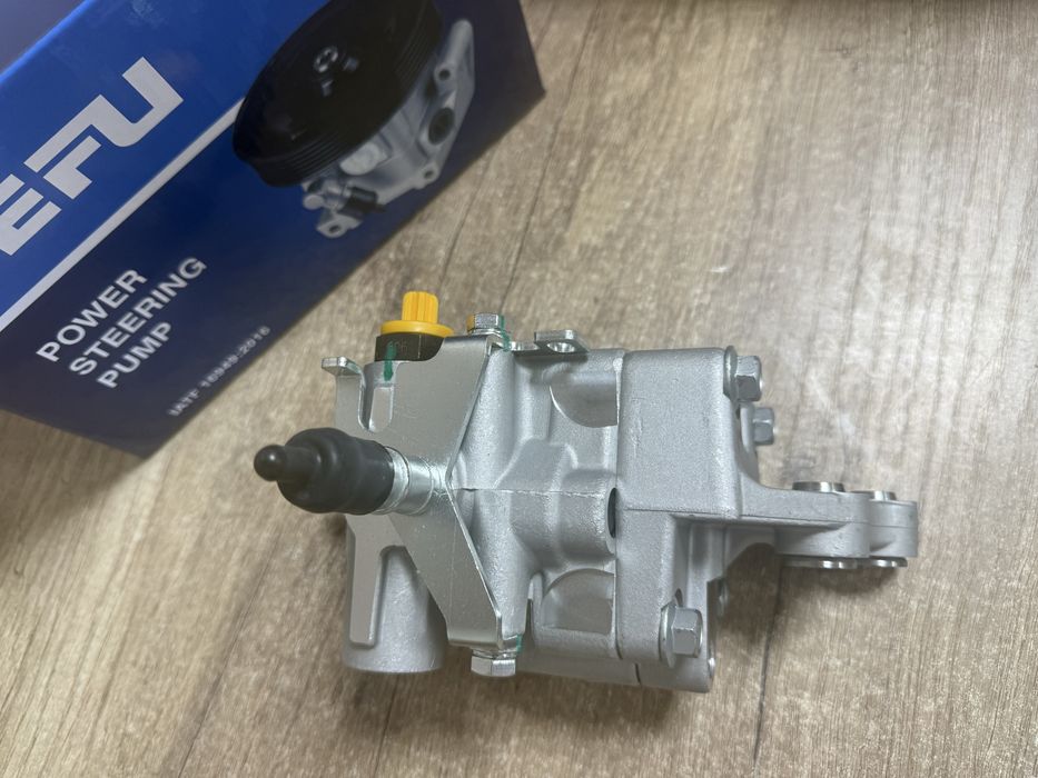 Гур насос TOYOTA 3UZ-FE / 2UZ-FE