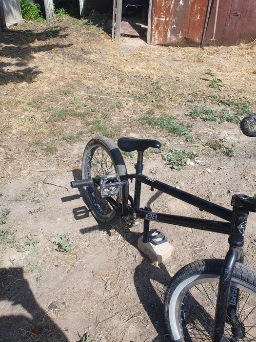 Трюковой велосипед  BMX
