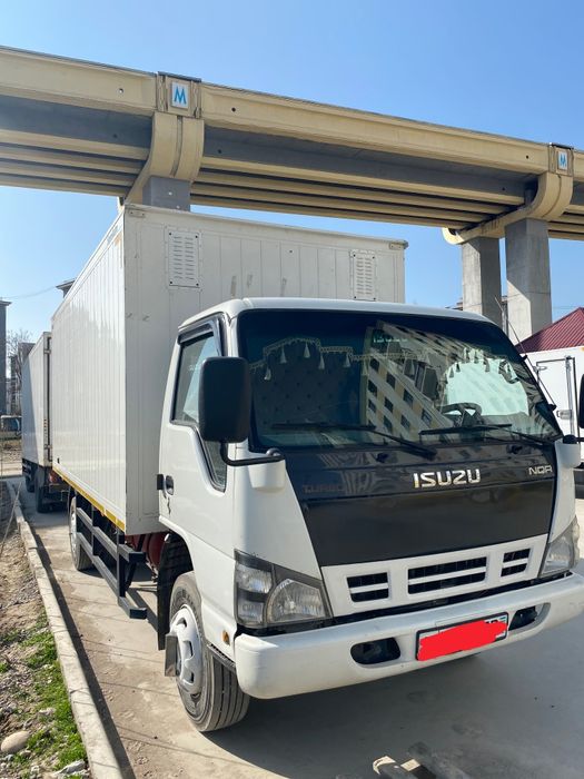 Isuzu Sotiladi 5 tonnalik