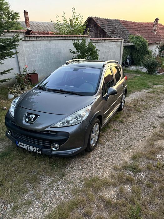 Peugeot 207 sw. .