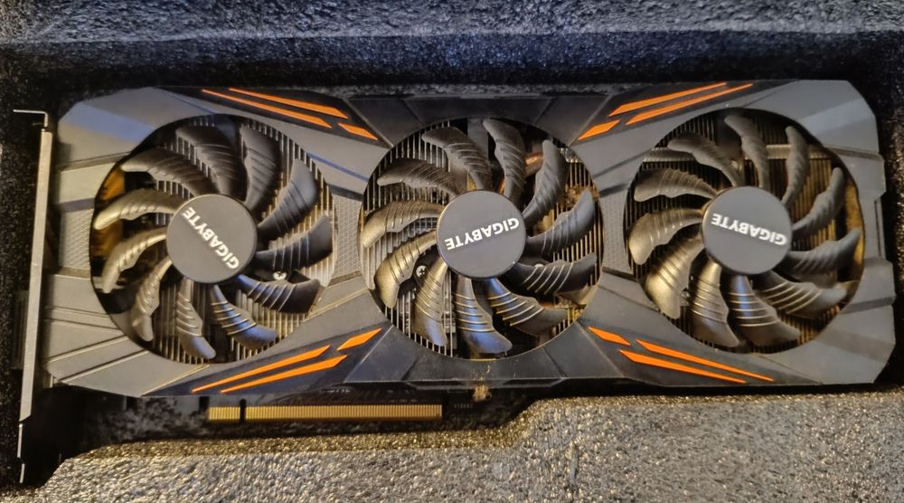 Видеокарта Gigabyte  G1 GAMING  GTX1070  8GB