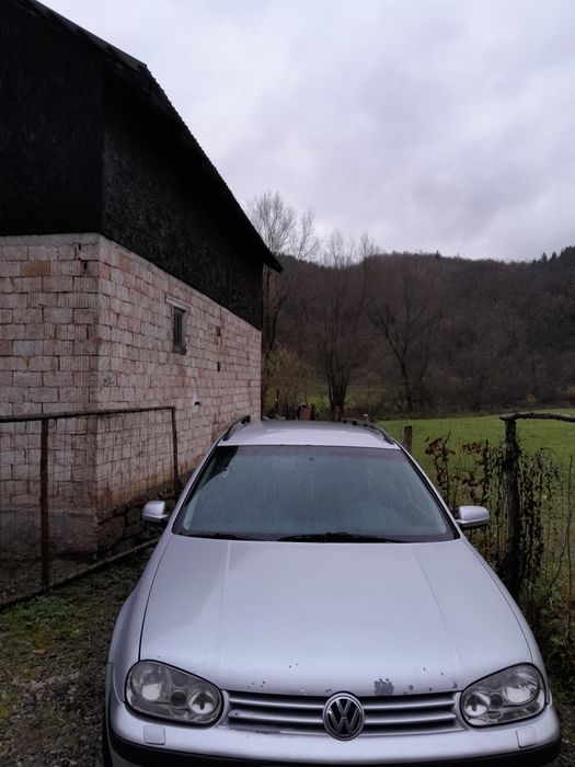 Volkswagen  golf