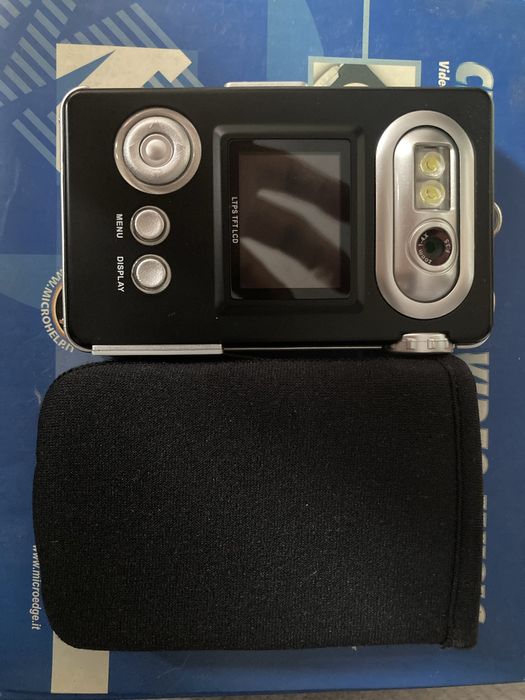 Camera digitala mpeg4