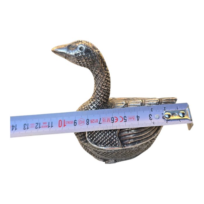 Cutie artizanala din argint