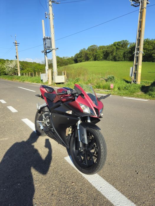 Vand Motocicleta Yamaha YZF-R125, anul 2014 (nu KTM, MT, KAWASAKI)