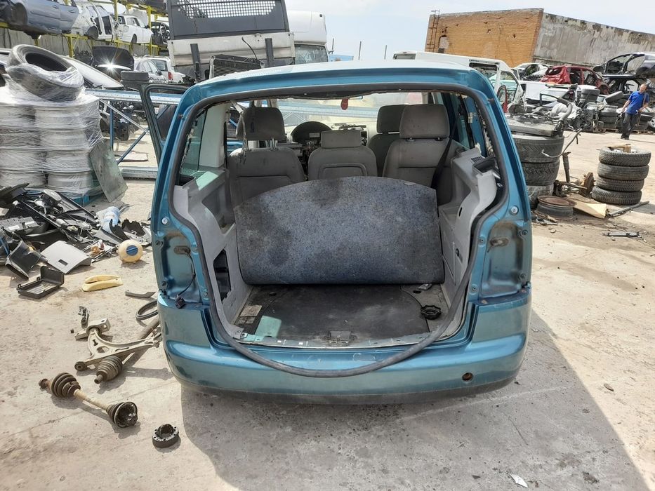 Dezmembrez Volkswagen Touran - 1 (2003 - 2006), 1.9 tdi AVQ, automatic, avq, fyg