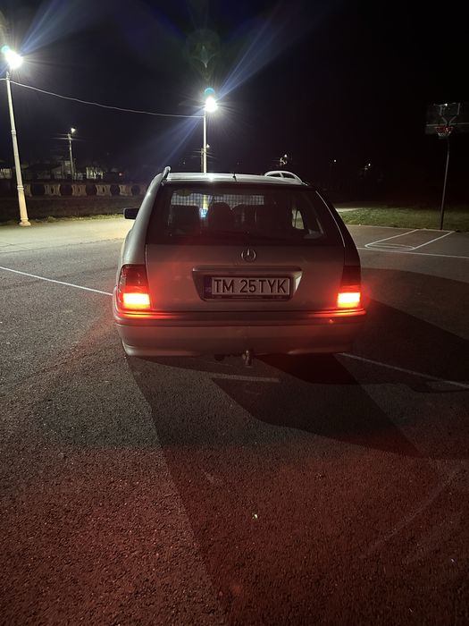 vand sau schimb mercedes w202