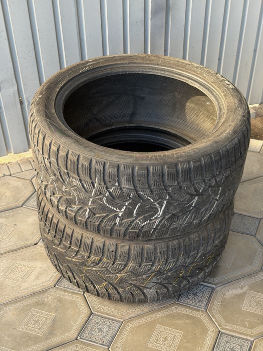 285/40/19 пара шины Toyo