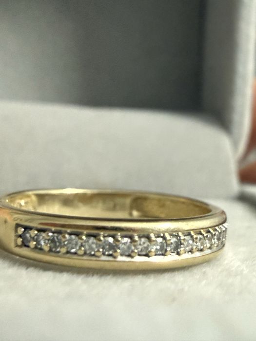 Бриллиантовое кольцо