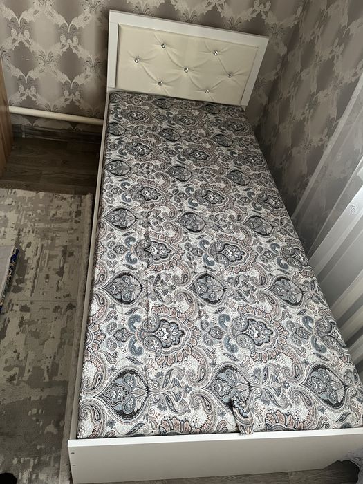 Продам кровать