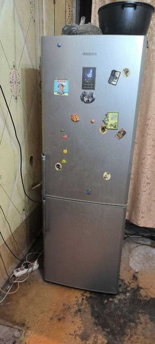 Холодильник Самсунг