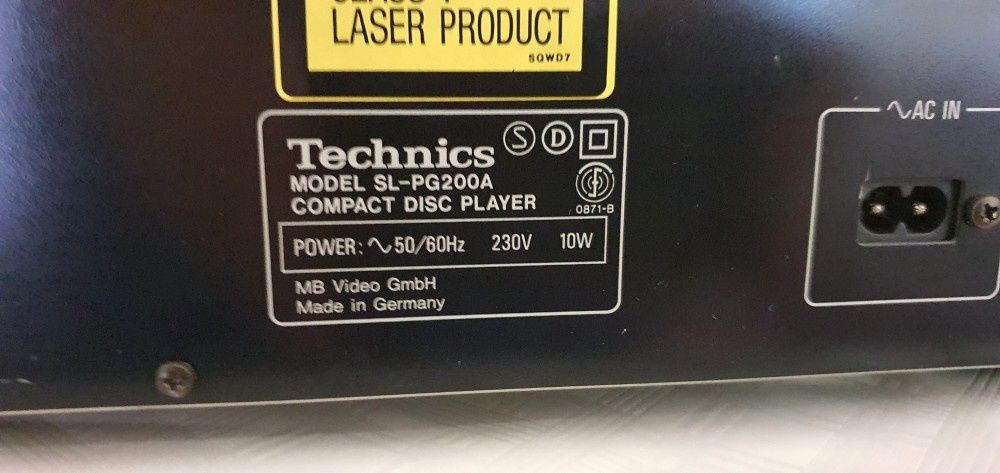 [rezervat] Technics SL-PG200A. Citire laser în câmp magnetic.