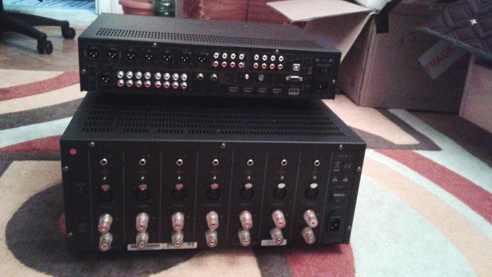 Poweramp Nakamichi 7 canale, 7x110W/8ohm reali