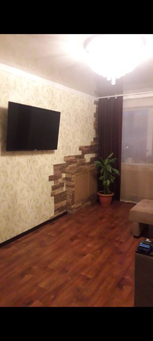 Продам квартиру 3-х комнатную