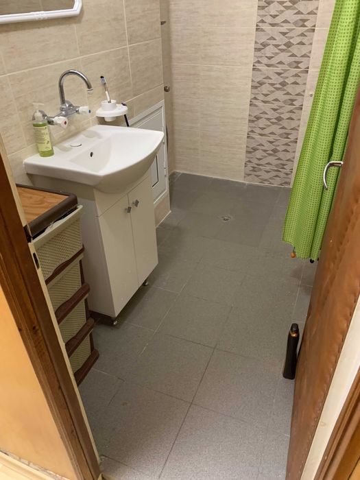 Продава се Тристаен апартамент в Плевен, Сторгозия - 74 кв.м за 1257 €/кв.м - Снимка #19