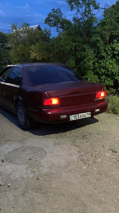 Nissan maxima j30