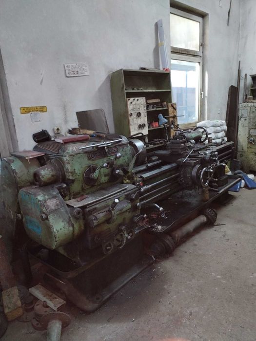 Închiriez Strungărie