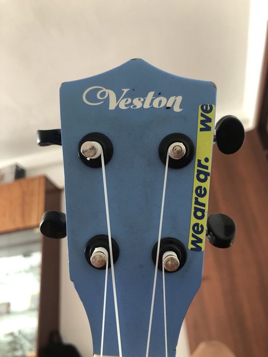 Укулеле Veston Saprano