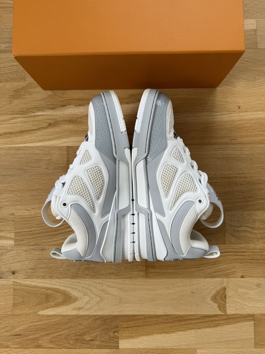 Louis Vuitton Skate Sneakers Grey 42