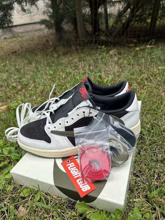 AIR JORDAN 1 LOW OG WMNS Travis Scott - olive