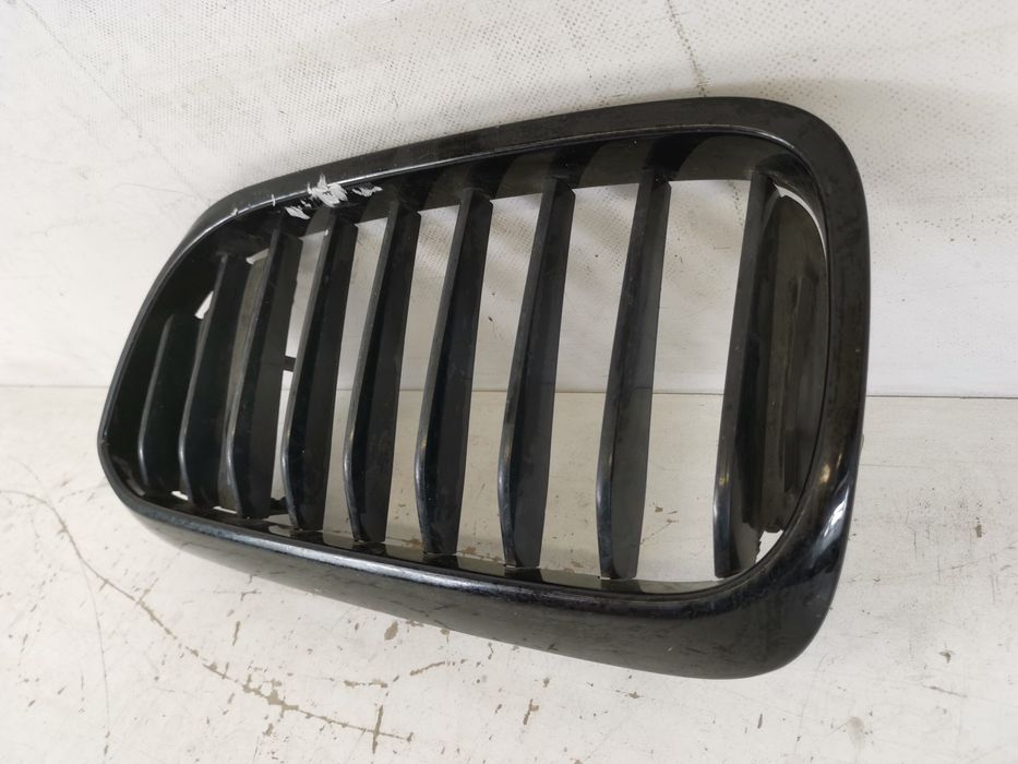 БМВ Серия 5 Г30 / BMW Seria 5 G30 [ - ] Оригинална предна решетка на р