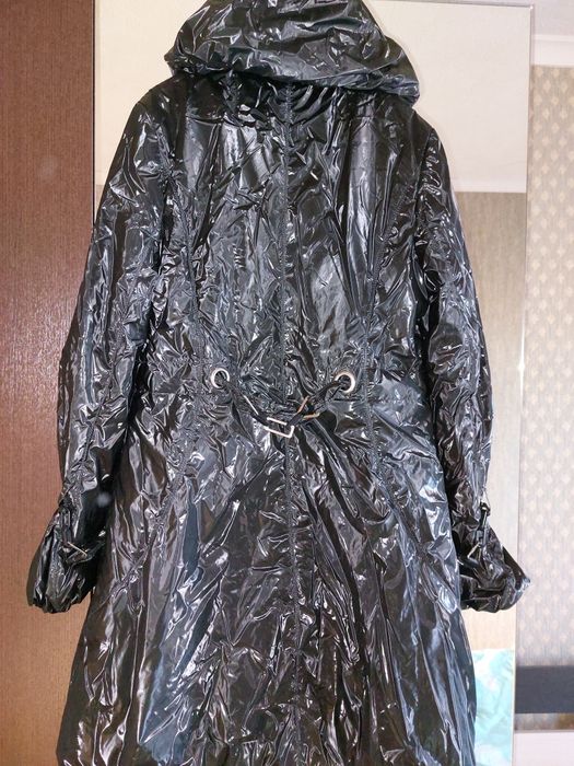 Продам плащ на холофайбере.