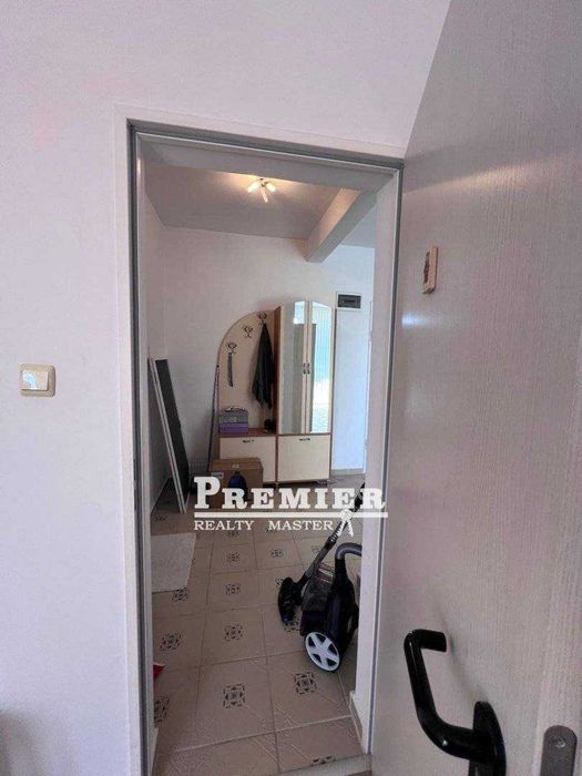 Продава се Двустаен апартамент в к.к. Слънчев бряг - 60 кв.м за 1150 €/кв.м - Снимка #18