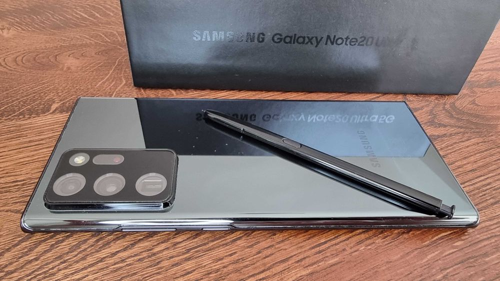 Samsung Galaxy Note 20 Ultra 256GB / Mystic Black / Отлично състояние / НОВА БАТЕРИЯ