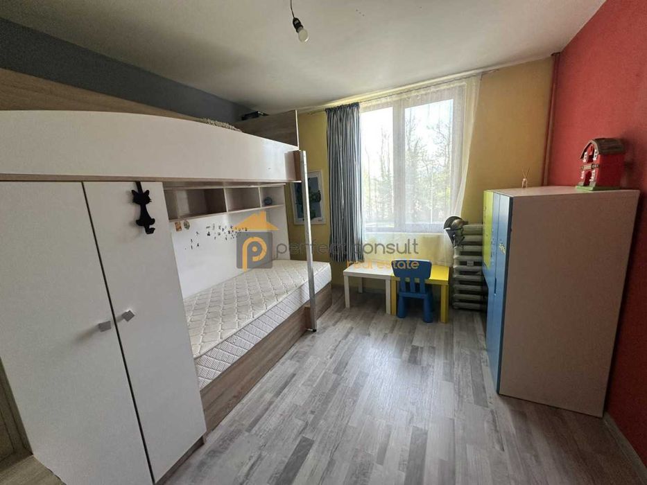 Дава се под наем Тристаен апартамент в Пловдив, Кършияка - 80 кв.м за 498.27 € - Снимка #10