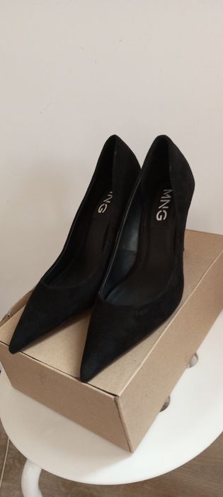 Лодочки замшевые черные Mango