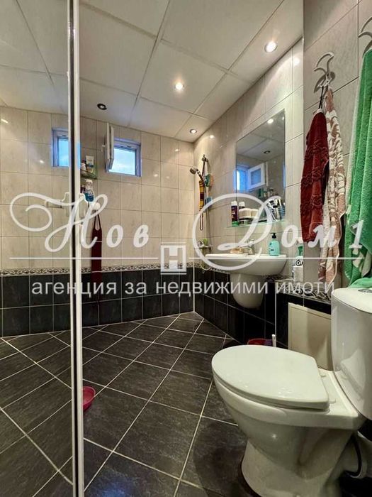 Продава се Четиристаен апартамент в Пловдив, Изгрев - 110 кв.м за 1091 €/кв.м - Снимка #5