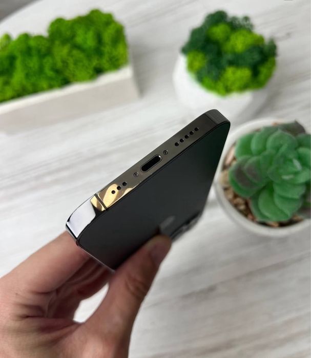 iPhone 12 PRO • 128  GB • 91% Battery