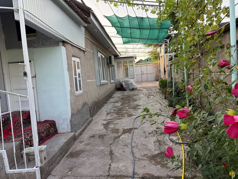 СРОЧНО!!! Бостонлик Искадар катта йул юзида биринчи каторда 5 соток