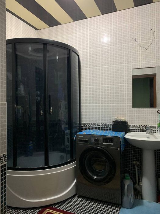 Uy sotiladi, Bektemir tumani, Bog'i Eram ko'chasida