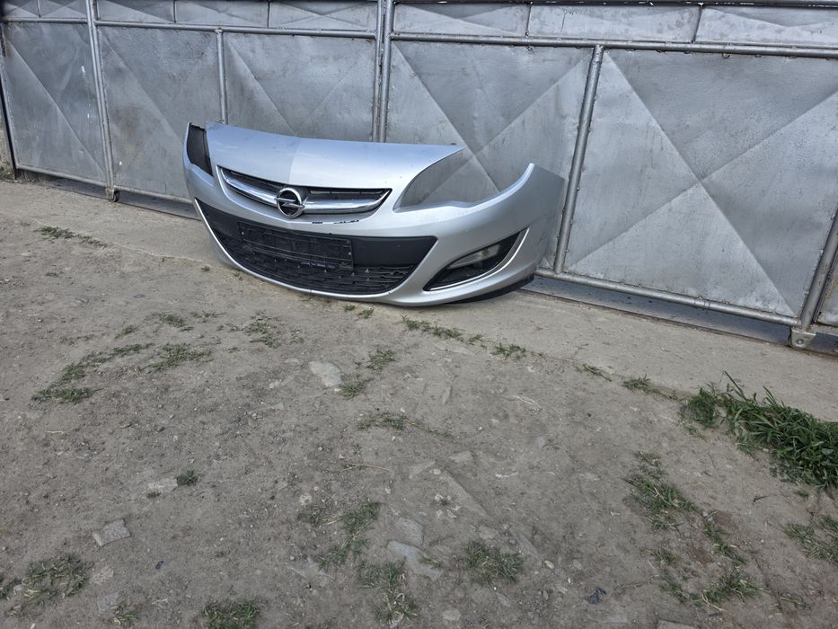 Bara fata opel astra j 2014