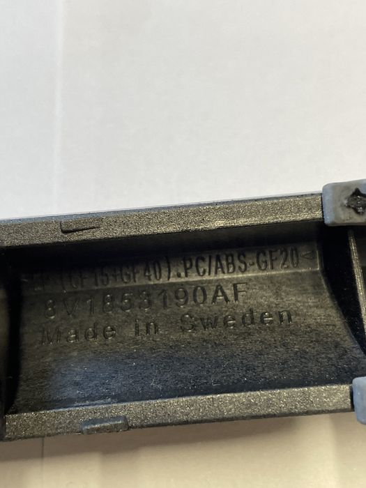 Trimuri carbon audi rs3 8v