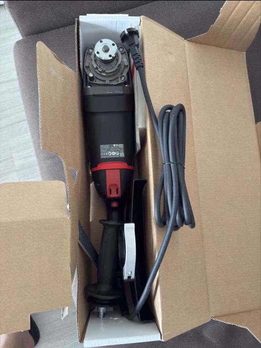 Polizor cu fir WURTH  EWS 24-230