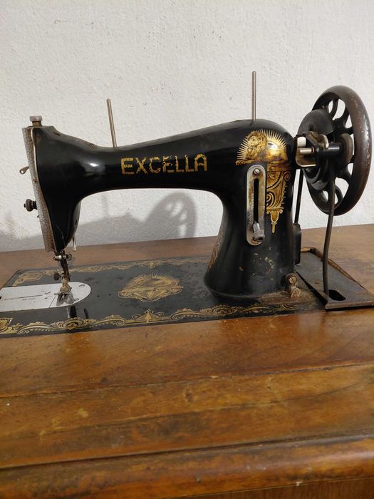 Шевна машина EXCELLA