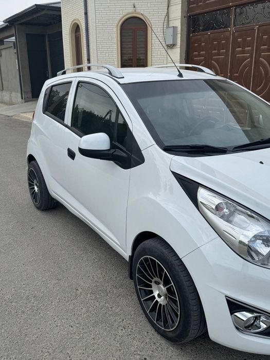 Chevrolet Spark 2012 — 3