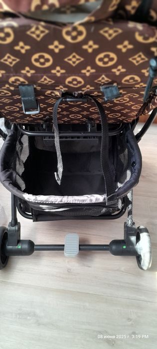 Коляска детская LV