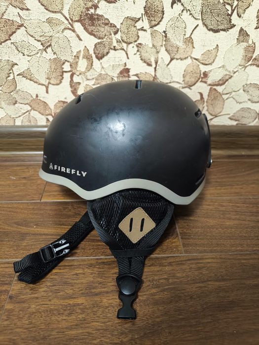 Продам горнолыжный шлем Firefly