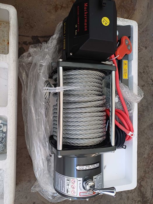 Лебедка 8т Електрическа 24в