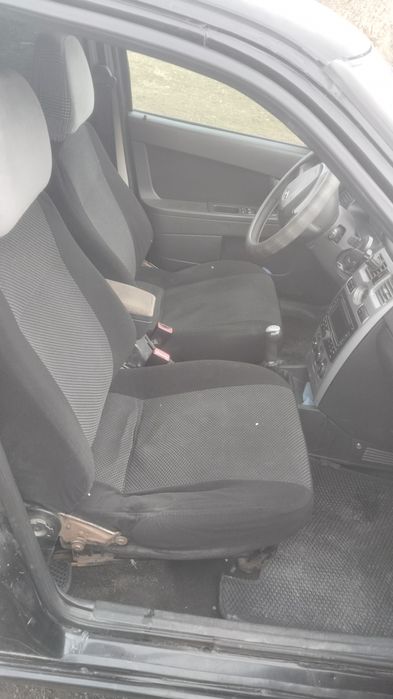 Лада Приора универсал