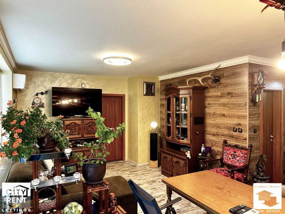 Дава се под наем Двустаен апартамент в Велико Търново, Колю Фичето - 100 кв.м за 440 € - Снимка #1