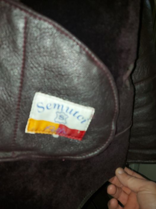 Продается  дубленка  мужская  натуралная   новая   размер 46