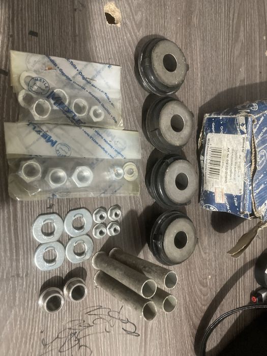 Запчасти на м110 2.8 w123 e280